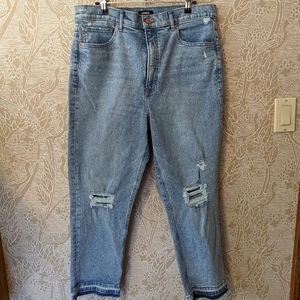 Express Super High Rise Mom Jean